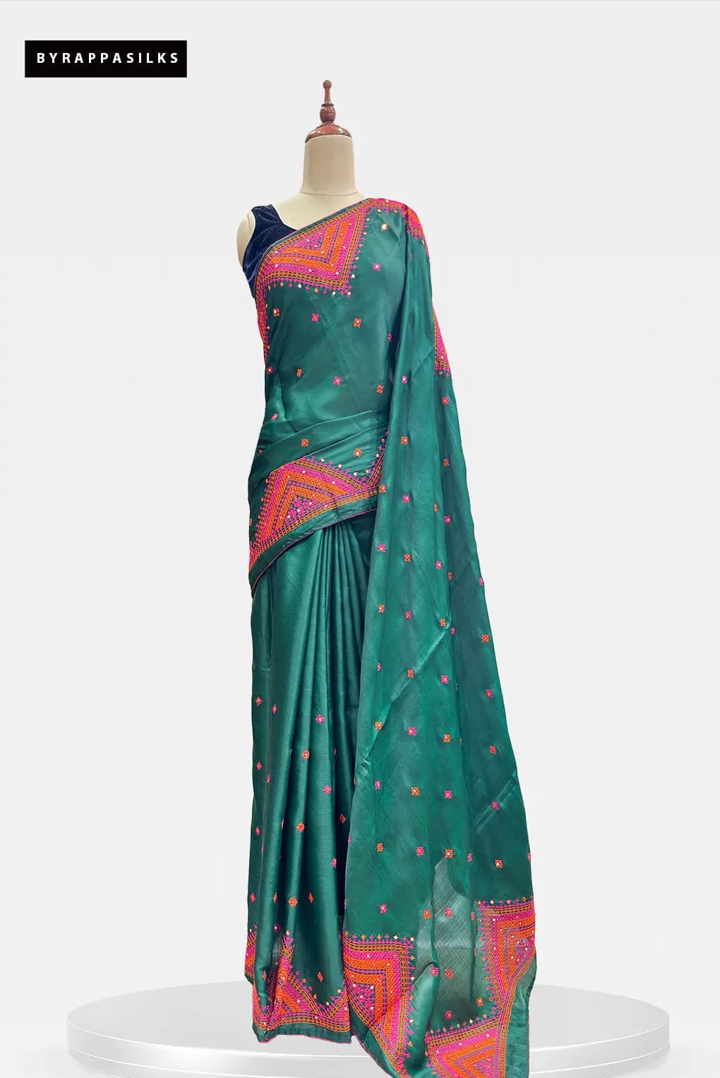 Semi Tussar Saree Kutch Work Border Green QS319189