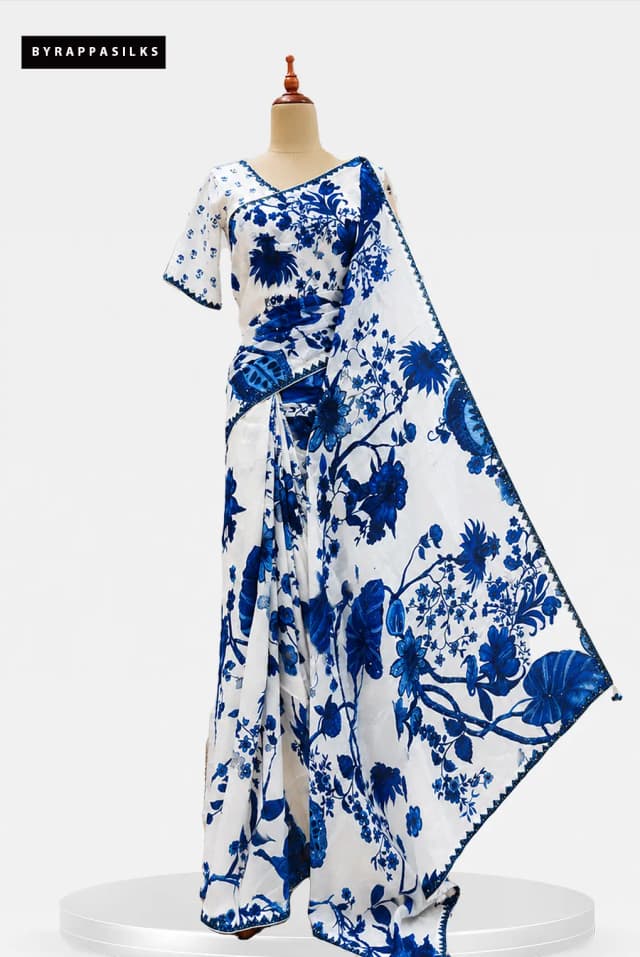 Printed Crape Saree Blue & White With Ready Blouse QS319227