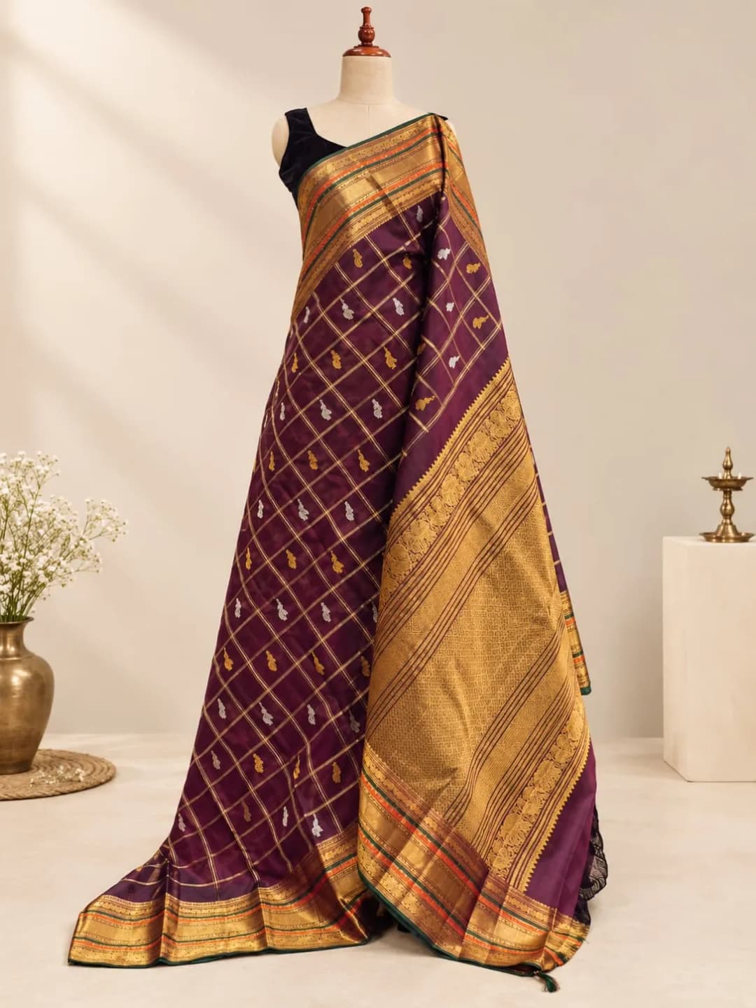 Pure Handloom Saree Wine Colour AA318467