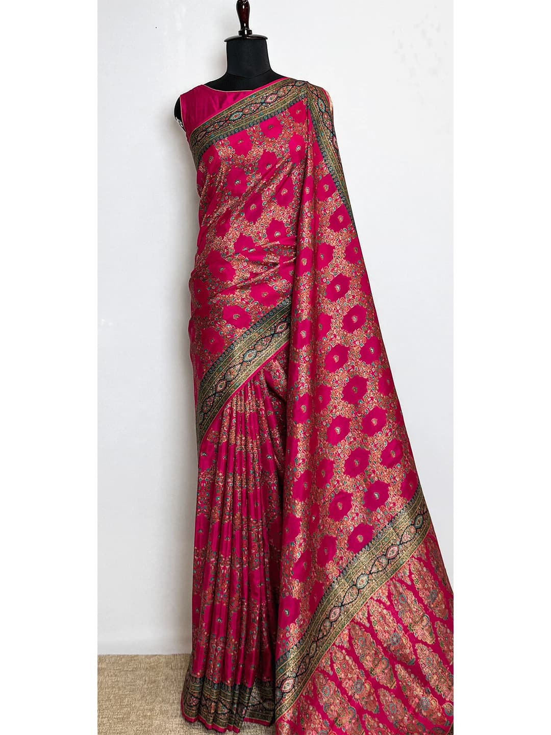 Pashmina Saree - Pink Colour - QS202847