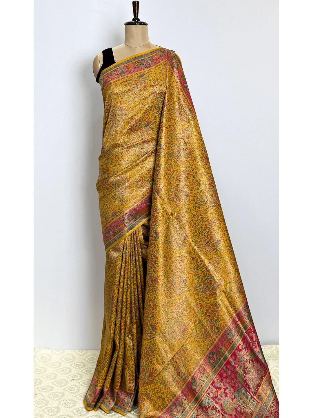 Pashmina Printed Saree - Banarasi Crape - QS218568