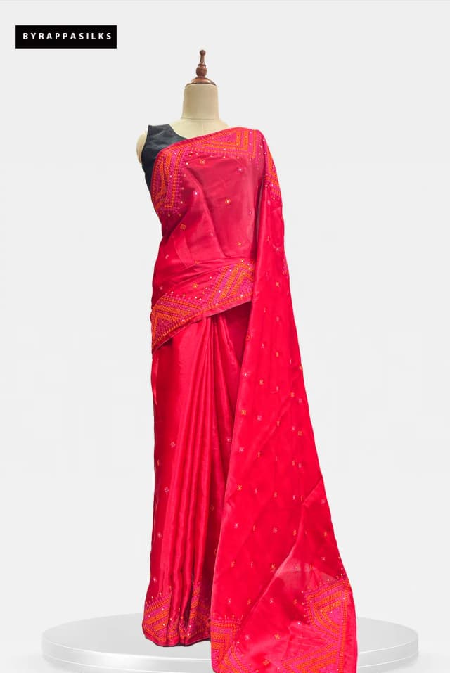 Semi Tussar Saree Kutch Work Border Vibrant Cherry Red QS319189