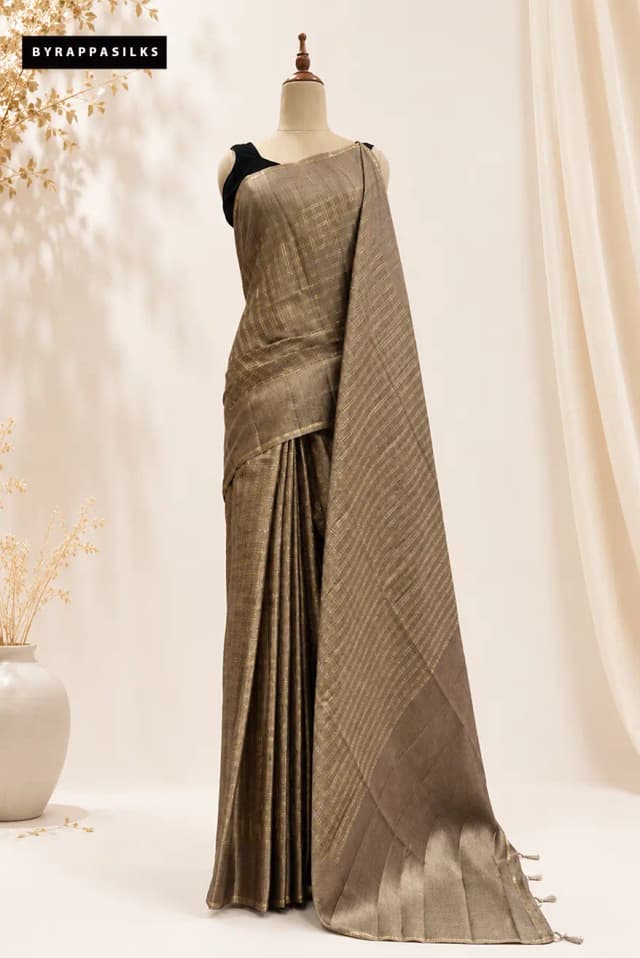 Semi Tussar Saree with Contrast Woven Check Metallic Golden QS268002