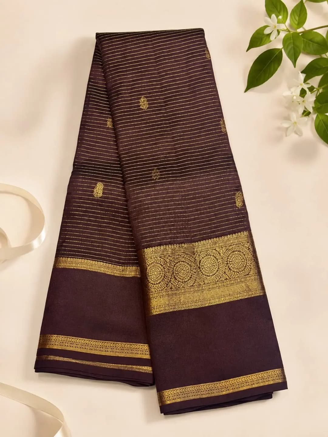 Kanchipuram Saree Chocolate Brown Colour AA317184