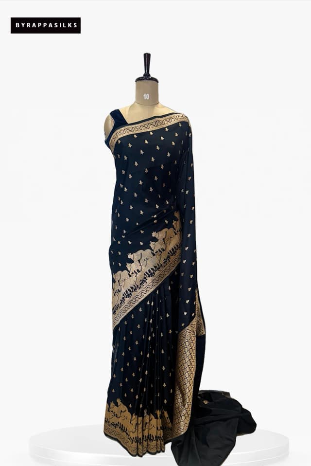 Banarasi saree With Gold Zari Black Colour QS281929