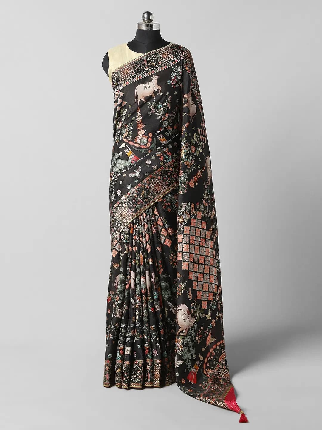 Munga Crap saree With Black Colour QA255055