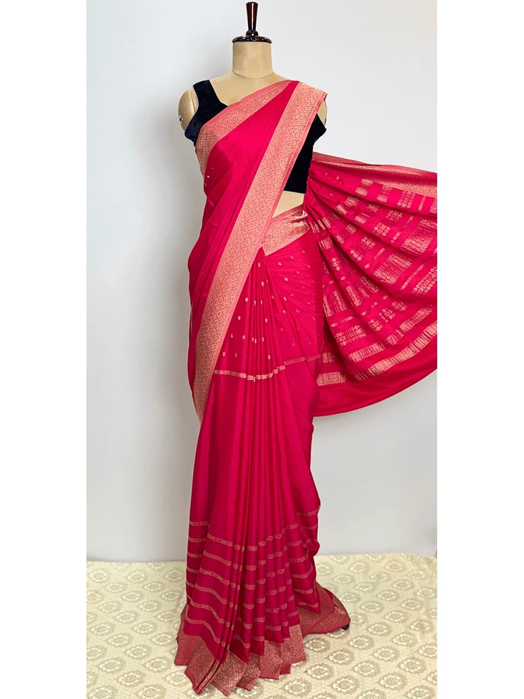 Crape Saree - Dark Pink Colour - QS217850