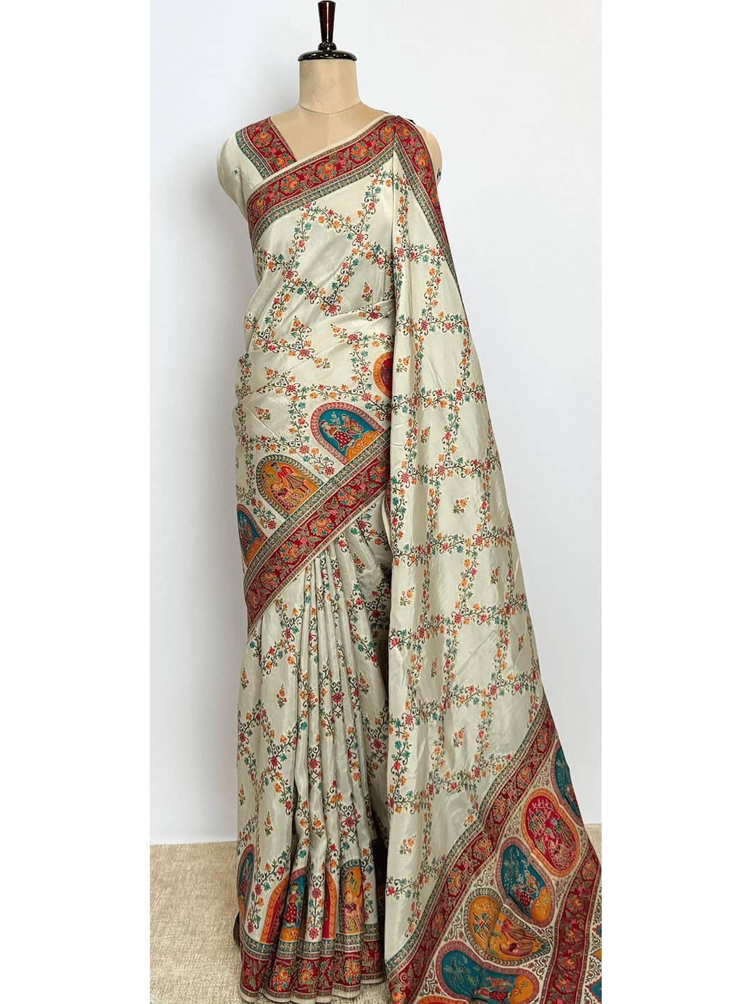 Banarasi Saree - Cream Colour - QS207032