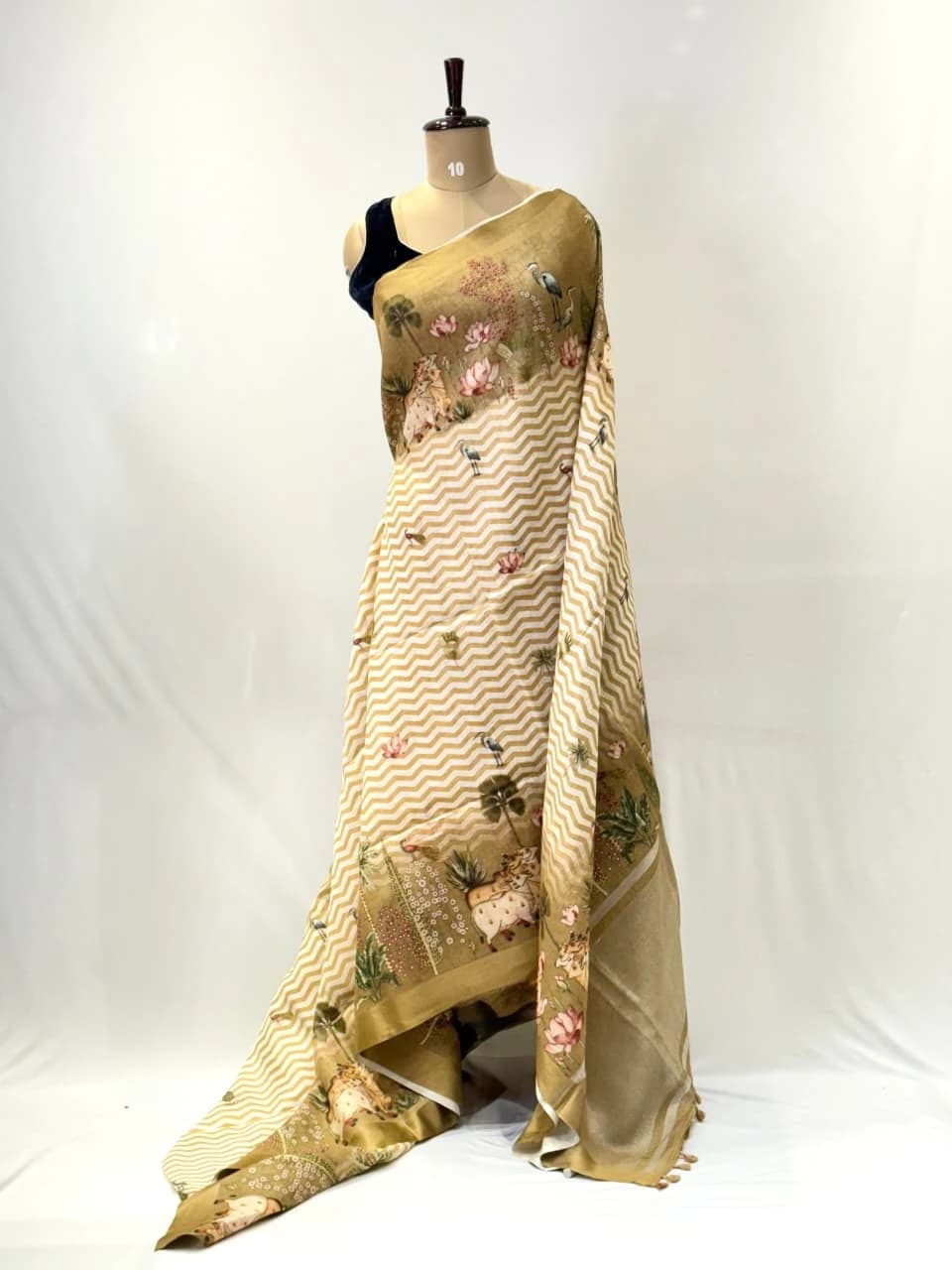 Linen Printed Saree Beige Floral Bird QS271802